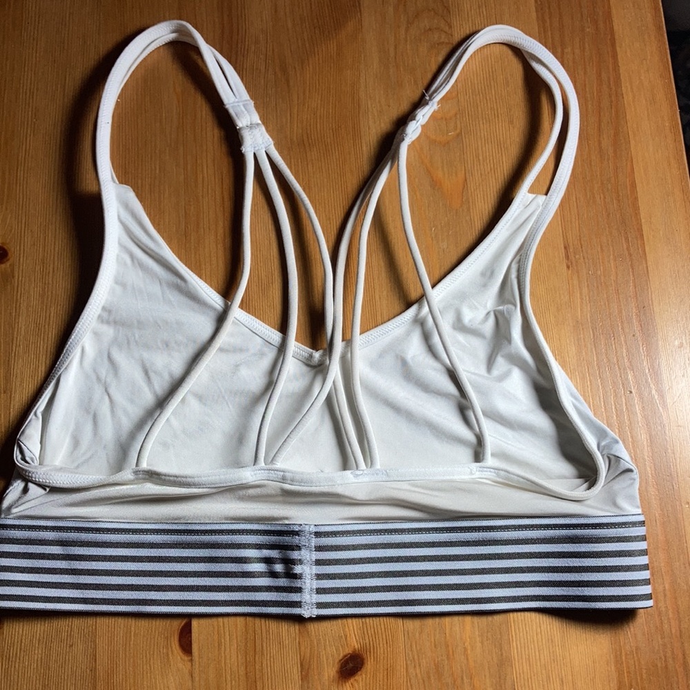 Calvin Klein bralette - Picture 2 of 6